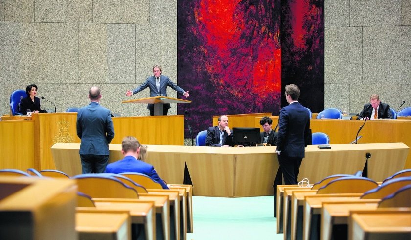 De nieuw aangetreden voorzitter van de Tweede Kamer, Khadija Arib, zal een debat niet stilleggen als de kwalificatie ‘nep-parlement’, die PVV-leider Wilders heeft gebruikt, zou worden herhaald. (anp / Bart Maat)