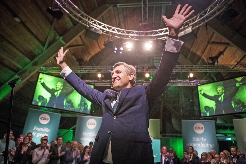 Dat het CDA en de PvdA de afgelopen jaren niet de rol hebben vervuld van een brede volkspartij, is een gemiste kans met grote gevolgen. Het heeft de radicalisering in de politiek aangewakkerd. (anp / Alexander Schippers)