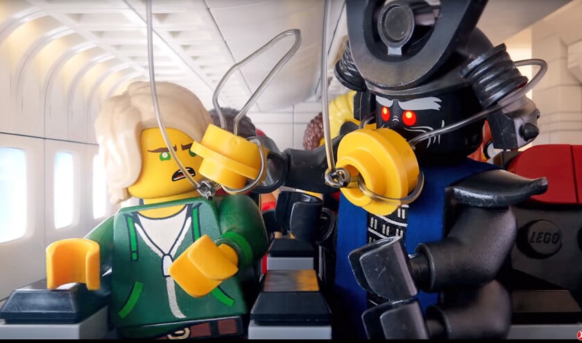 Turkish Airlines en filmmaatschappij Warner Bros maakten met drie miljoen legoblokjes drie verschillende filmpjes met veiligheidsinstructies. (youtube)