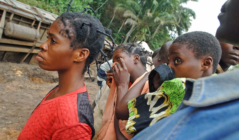 Al meer dan twintig jaar is de Congolese bevolking het slachtoffer van een permanente oorlog tussen buurlanden, internationale bedrijven, rebellen, soldaten en ambtenaren. Die willen allemaal verdienen aan de rijke bodemschatten. (ap / Lionel Healing)