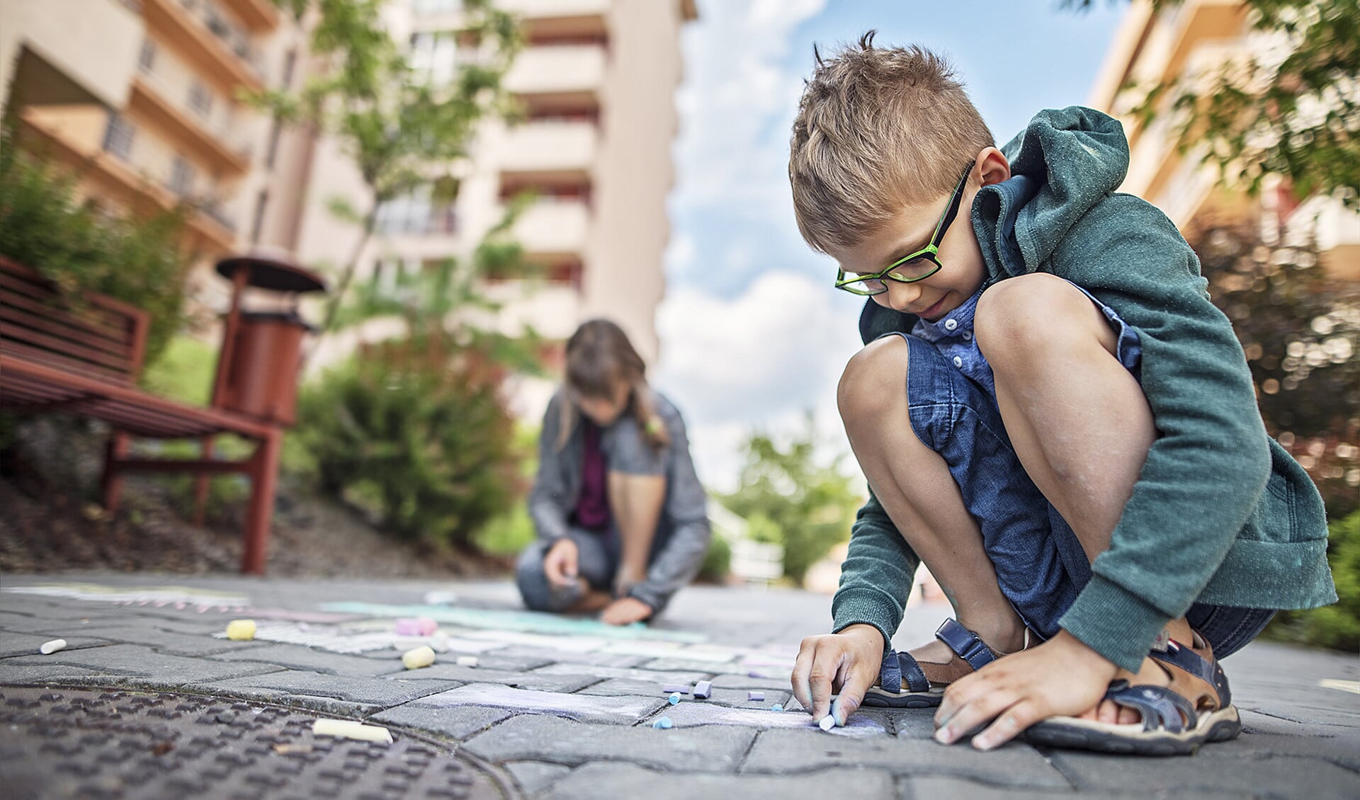 Een groeiende economie gaat ten koste van onze leefomgeving. En dat merken vooral onze kinderen. Of wijzelf, als we met pensioen zijn.