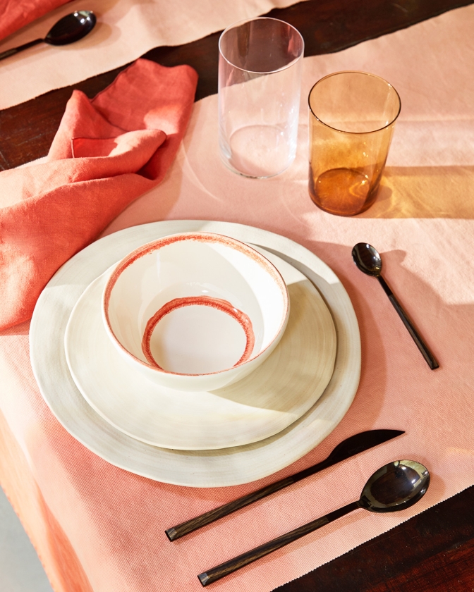 Zo creëer je een sfeervol interieur met oranje accessoires (Zara Home)