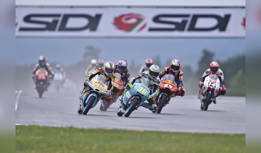 Als de belangrijke MotoGP-klasse een e-klasse krijgt, zou dat ook in technologisch opzicht een impuls betekenen voor elektrisch motorrijden. (Urélie Geurts)
