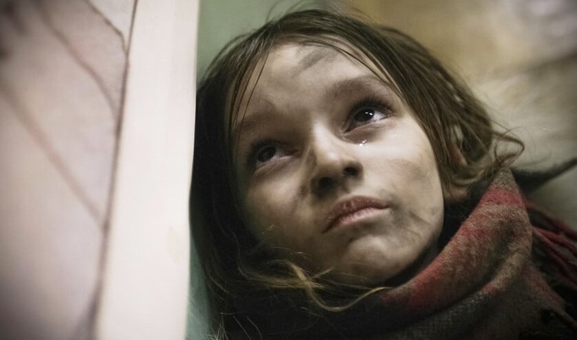 De sobere film Anna’s War brengt de verschrikkingen van de Tweede Wereldoorlog uitgebeend in beeld (contact film)