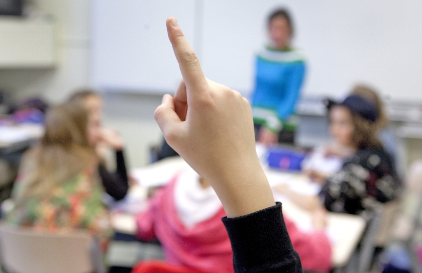 Godsdienstonderwijs is zelfs op katholieke en protestantse scholen vrijwel onmogelijk aan het worden. Het gevaar is dat daarmee ook de aandacht voor existentiële zaken verdwijnt. (anp / Koen Suyk)
