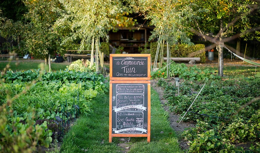 De Ommuurde Tuin van Renkum heeft ook een tuinwinkel.