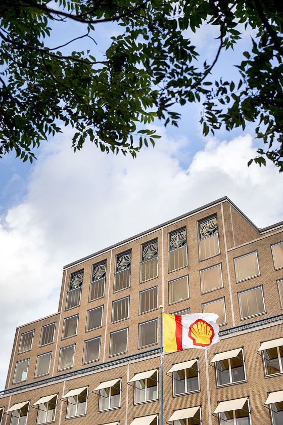 Het hoofdkantoor van Shell aan de Carel van Bylandtlaan in Den Haag wordt na renovatie het onderkomen van de New Energies-tak. (anp / Jerry Lampen)