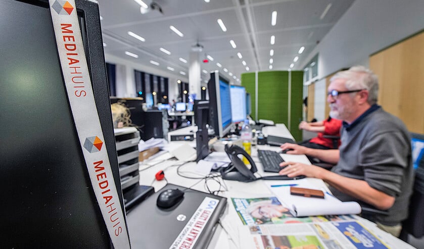 De redactie van het hoofdkantoor van Mediahuis. De Vlaamse dagbladuitgever doet een bod op TMG. (anp / Jonas Roosens)