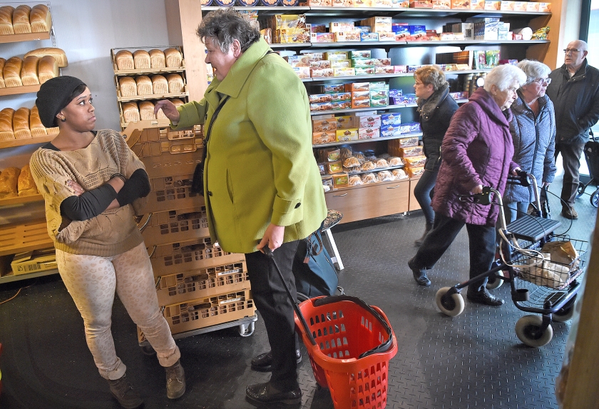 De Swingmarket is ook open voor wie tegen verspilling is, of gewoon wat geld wil uitsparen. (Marcel van den Bergh)