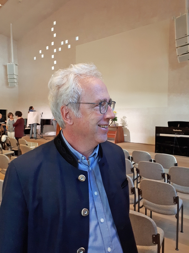 Pastor Andreas Müller (ap / Matthias Schrader en nd)
