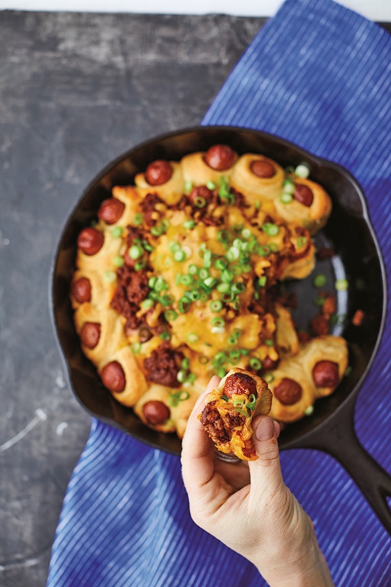 Recept: Chili-hotdogs uit de pan (uit besproken boek)