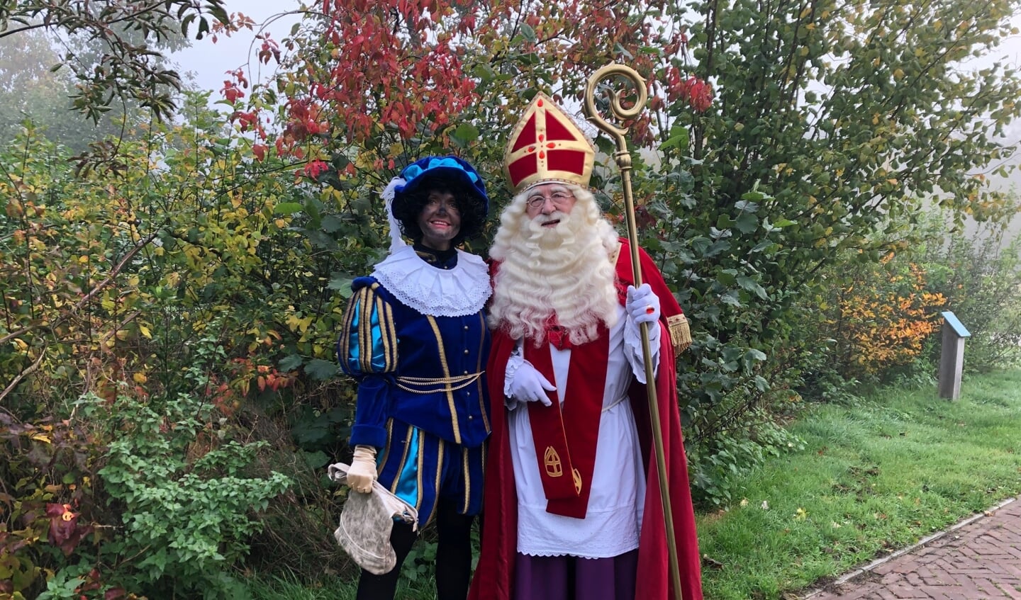 Sinterklaas en Blingbling-Piet in Den Ham