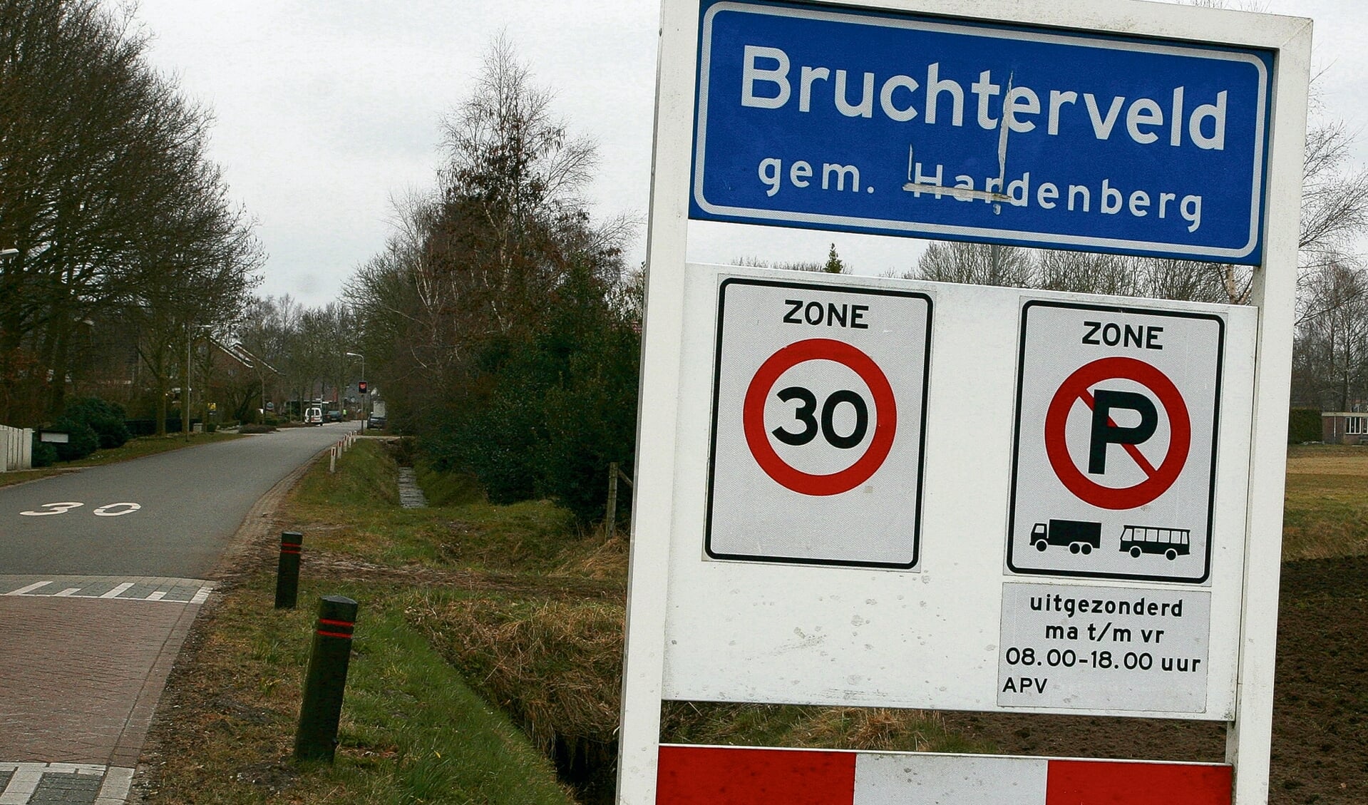 Goede Samenwerking Tussen Plaatselijk Belang Bruchterveld En Gemeente ...