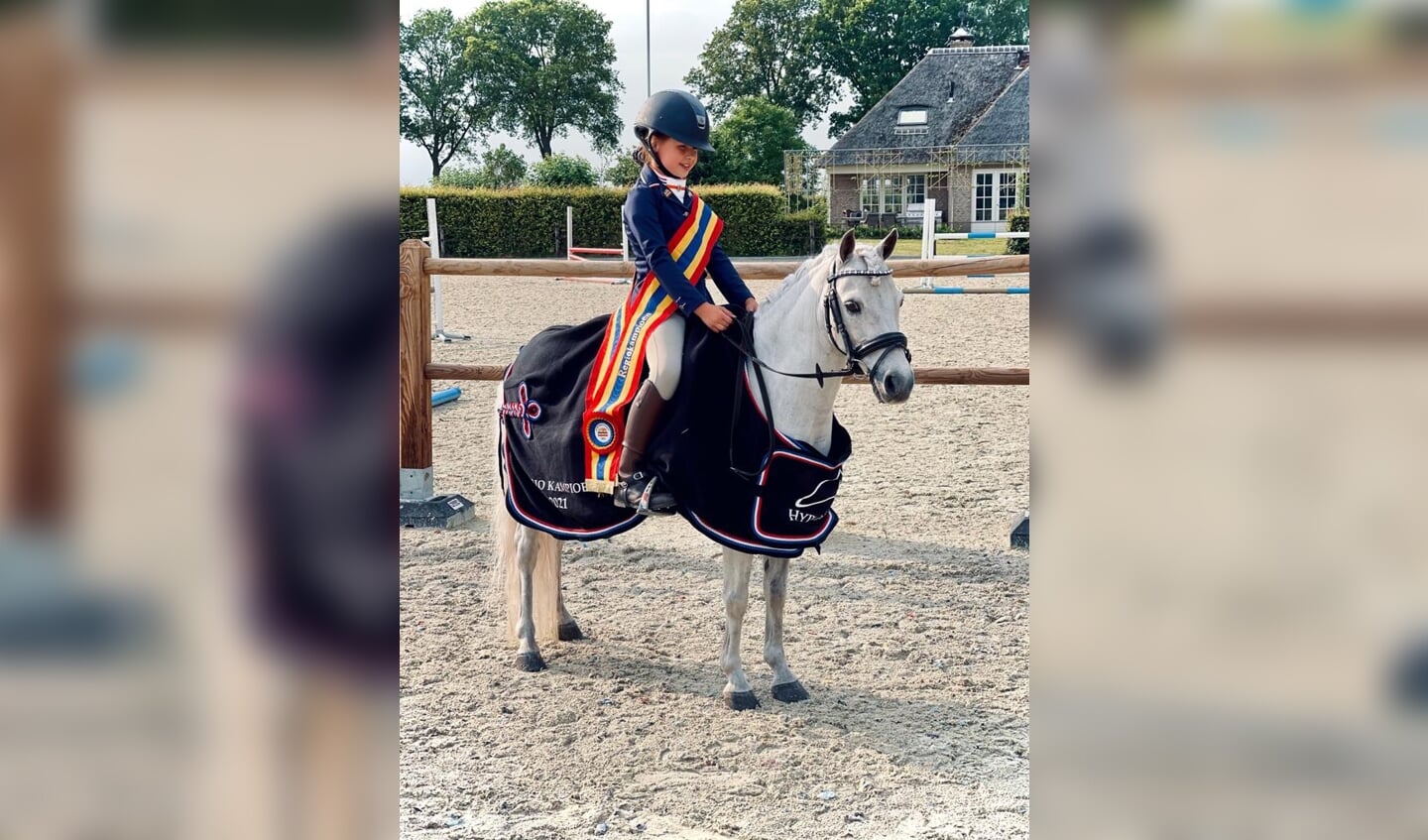 Fabienne Conijn en haar pony Gino Vanelli, Overijssels kampioen