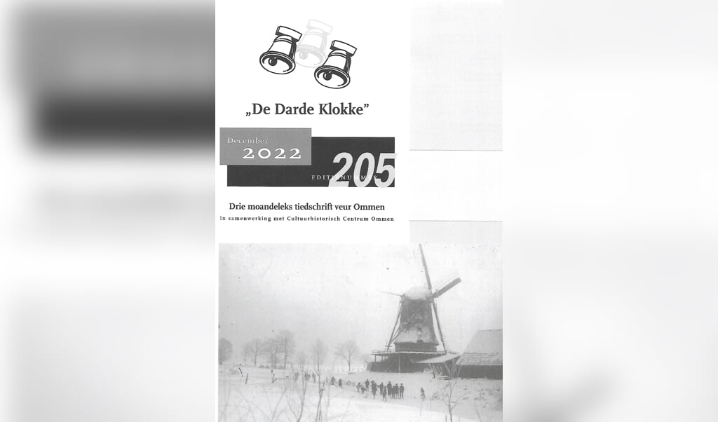 De Darde Klokke 205 met op de foto schaatspret in 1919 op de ondergelopen landerijen op Den Oord.