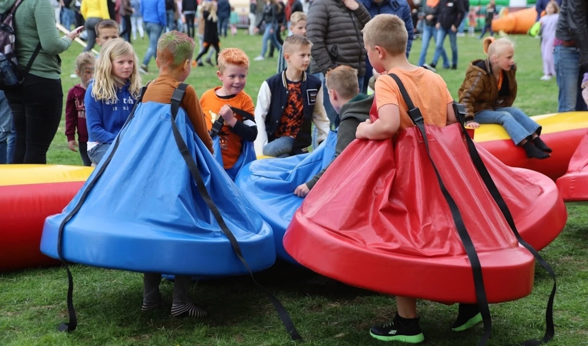 Op het feestterrein is weer veel te doen, ook voor de kinderen 