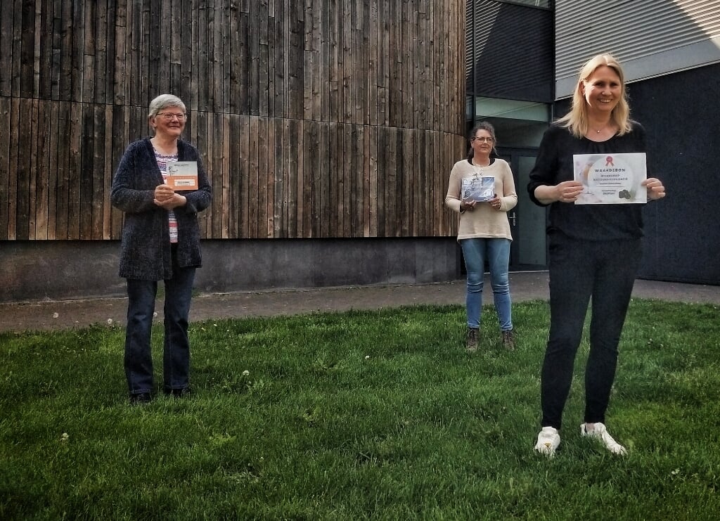 Tonny Groenhof, Liesbeth Kiewiet en Gesien Olthof prijswinnaars ‘Eropuit Fotowedstrijd.