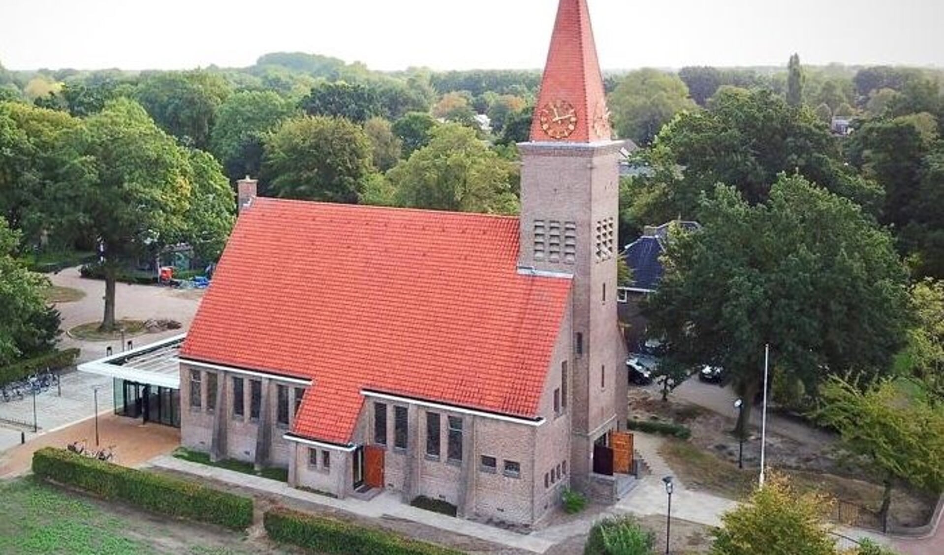 De Dorpskerk in Schoonebeek. Hier wordt volgende week de Vakantie Bijbelclub gehouden.