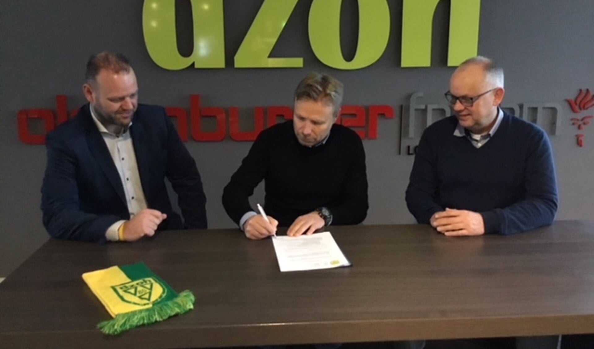 Bert Doldersum zette twee jaar geleden voor het eerst zijn handtekening onder een contract van DZOH (eigen foto).