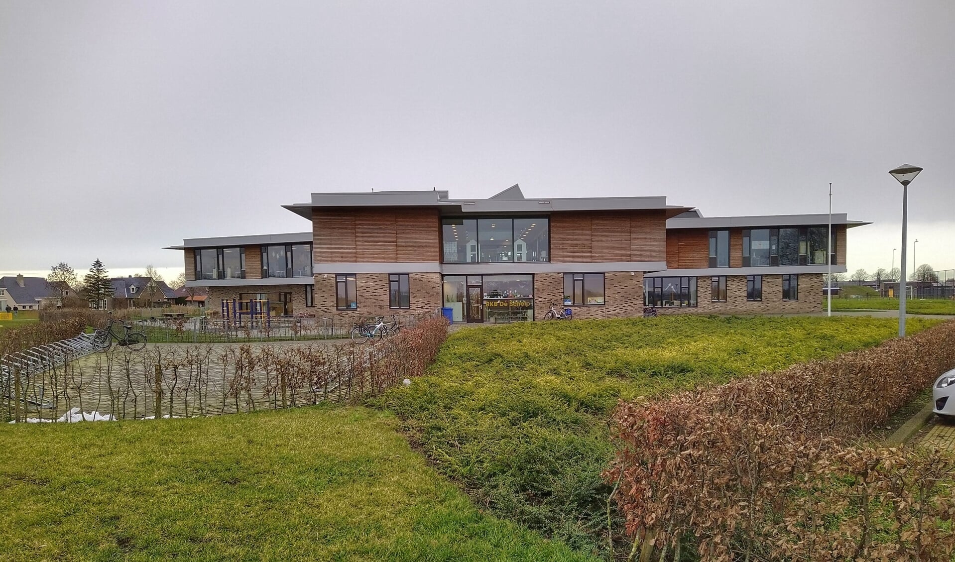 De Nieuwe School in Uithuizen gaat voortaan door het leven als Kindcentrum Uithuizen. 