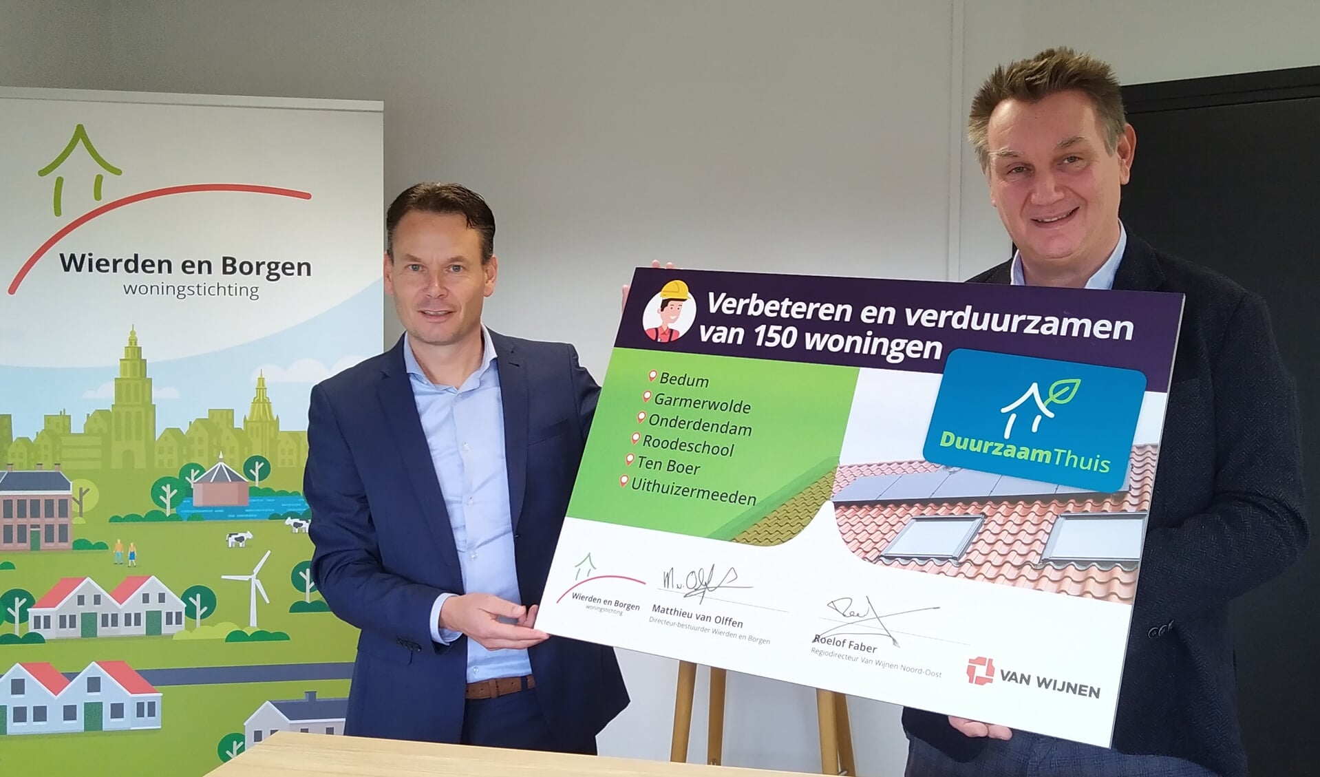 Roelof Faber (links) en Matthieu van Olffen hebben zojuist de samenwerkingsovereenkomst ondertekend.