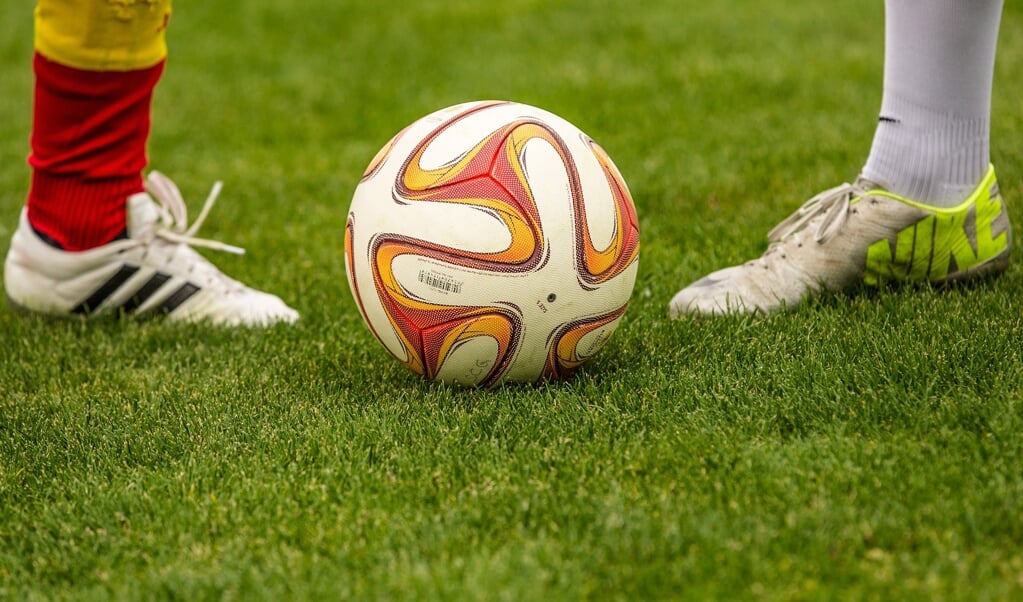 Het prestatief amateurvoetbal in Nederland is tot zeker half januari stilgelegd.