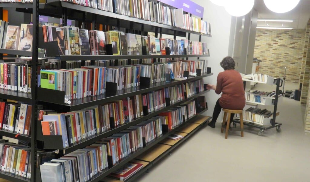 Bibliotheekleden in Midden-Groningen kunnen nu ook telefonisch boeken bestellen.
