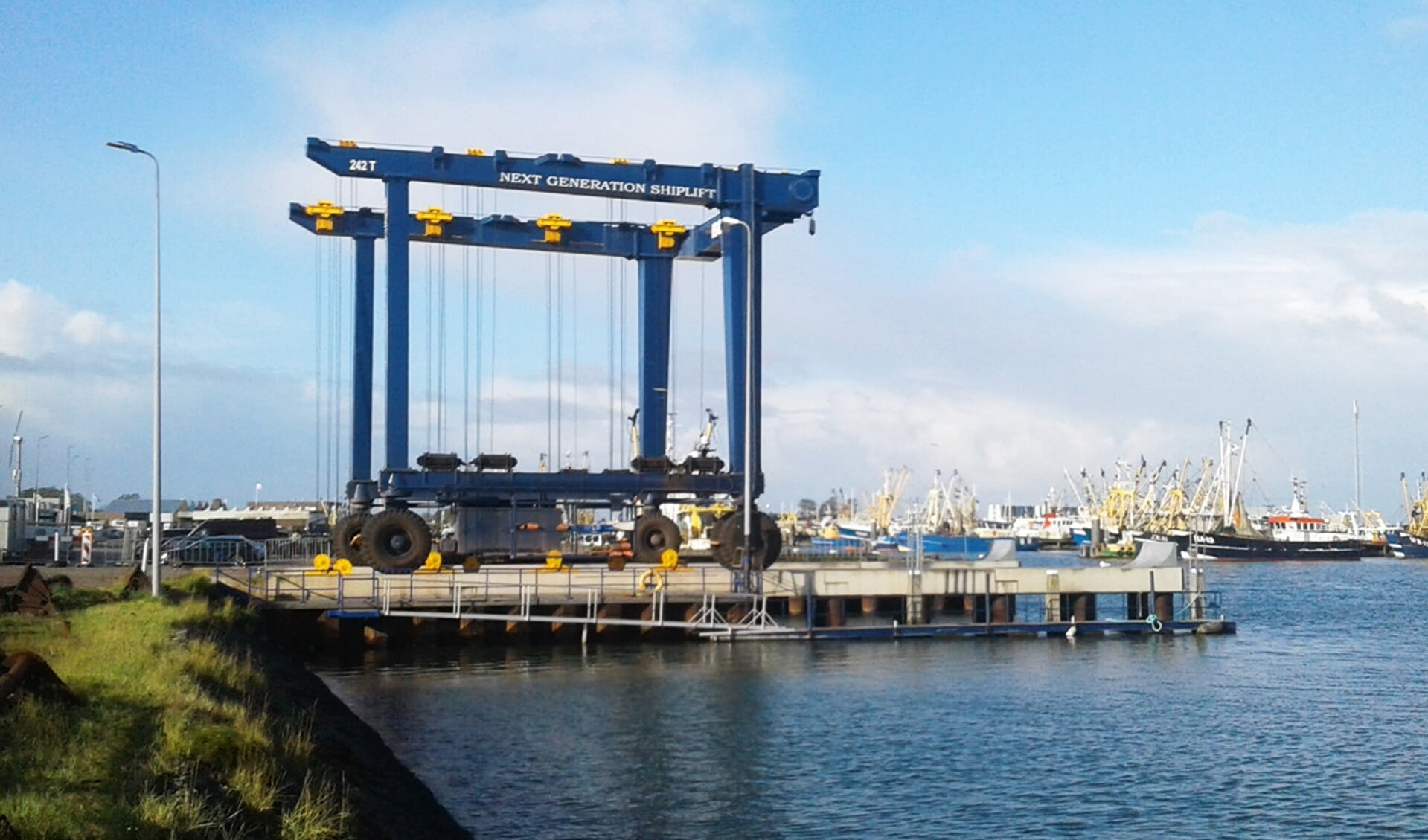 De scheepslift van Next Generation Shipyards in Lauwersoog.