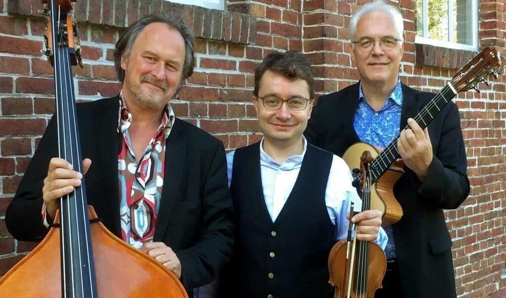 Het Bolotny Trio begeleidt Beno Hofman op zondag 27 juni bij zijn verhalen over Joden in Groningen.