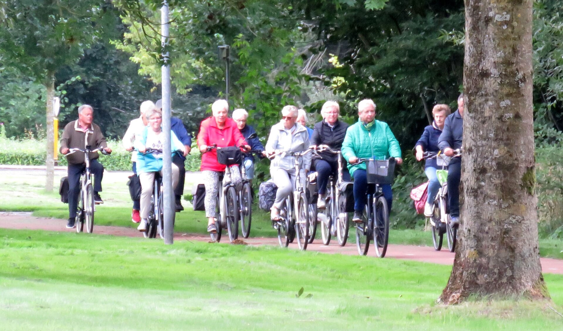 Het POSO organiseert ook dit jaar weer een serie fietstochten.