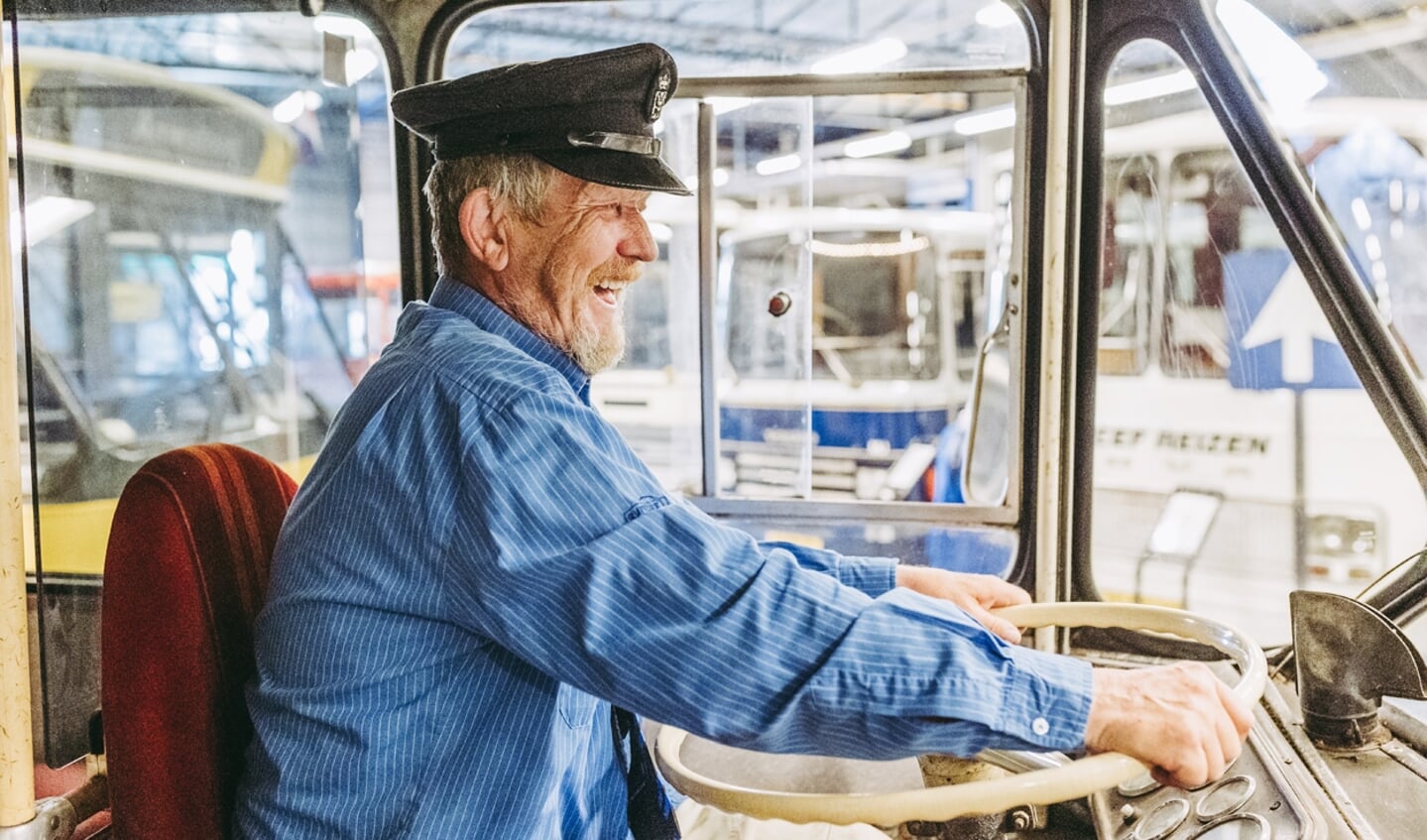 Het Nationaal Bus Museum in Hoogezand (foto Stella Dekker)