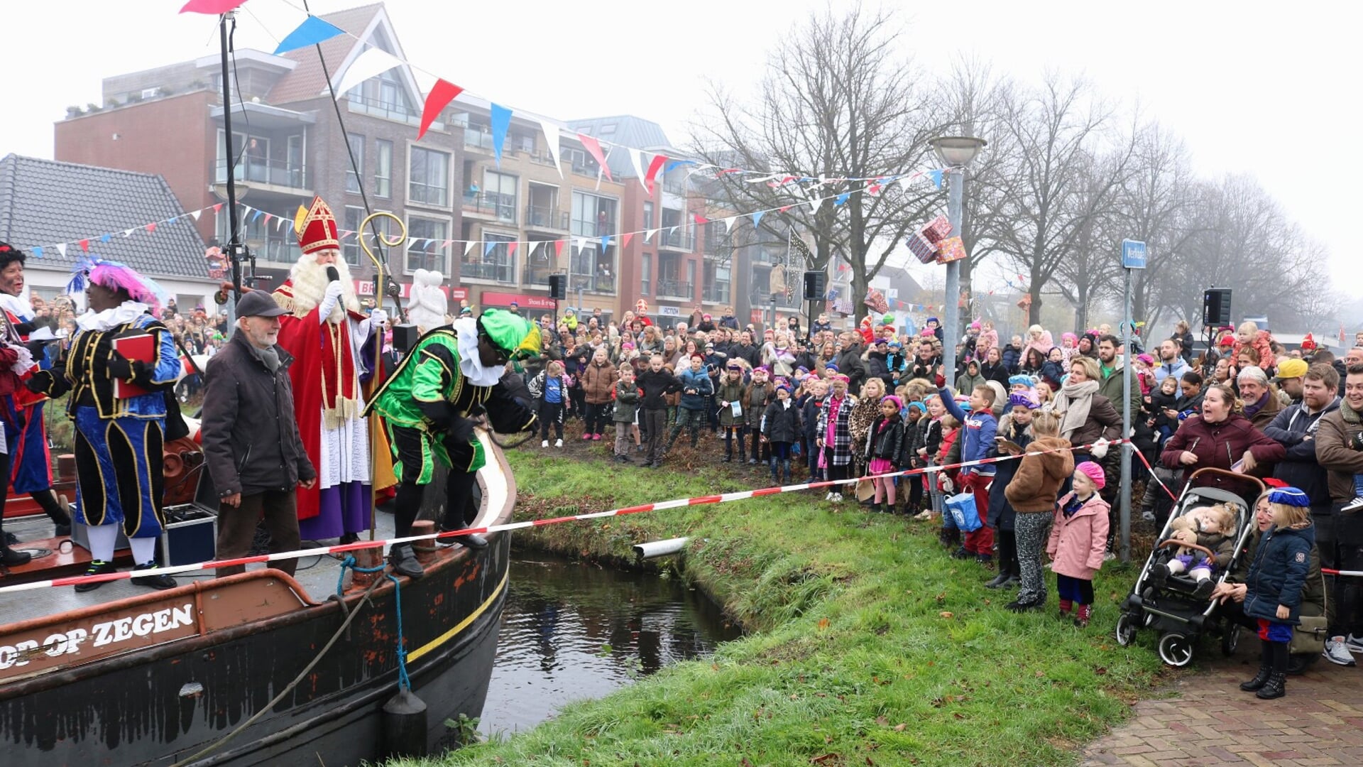 Sinterklaas kreeg vorig jaar een warm welkom in Martenshoek. 