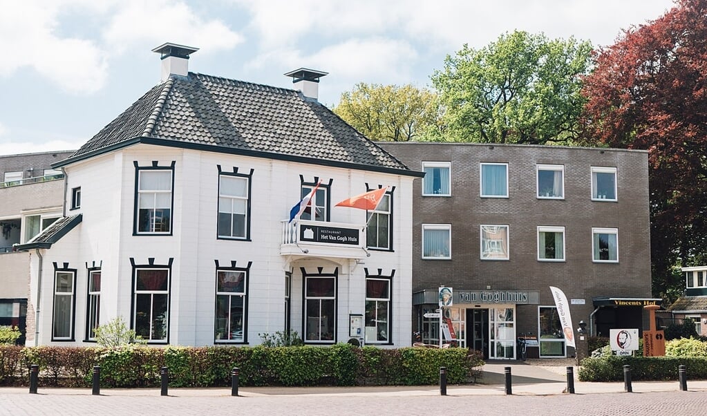 Het voormalige logement in Veenoord waar de schilder een tijdlang verbleef (archieffoto Van Gogh Huis Drenthe).