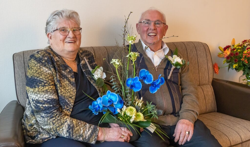 Trijntje en Bé Dokter uit Musselkanaal zijn al 60 jaar gelukkig getrouwd. (foto: André Dümmer)