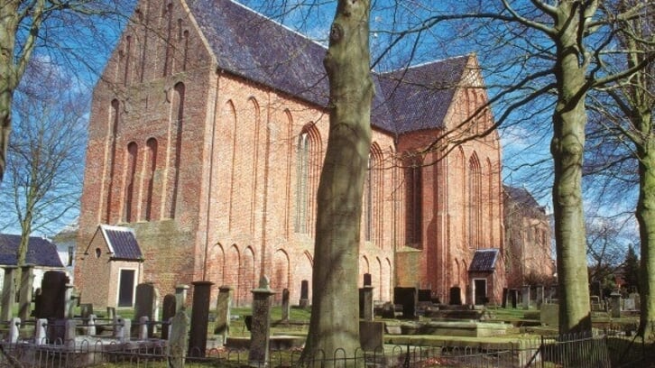 Het kerkhof bij de kerk in Noordbroek.