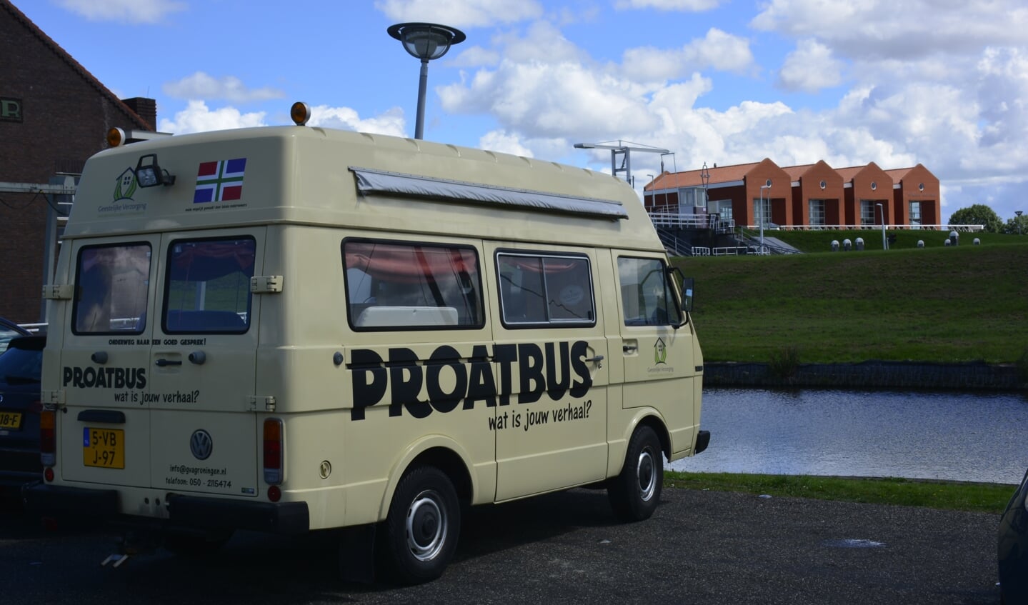 De 'Proatbus' van de geestelijk verzorgers.