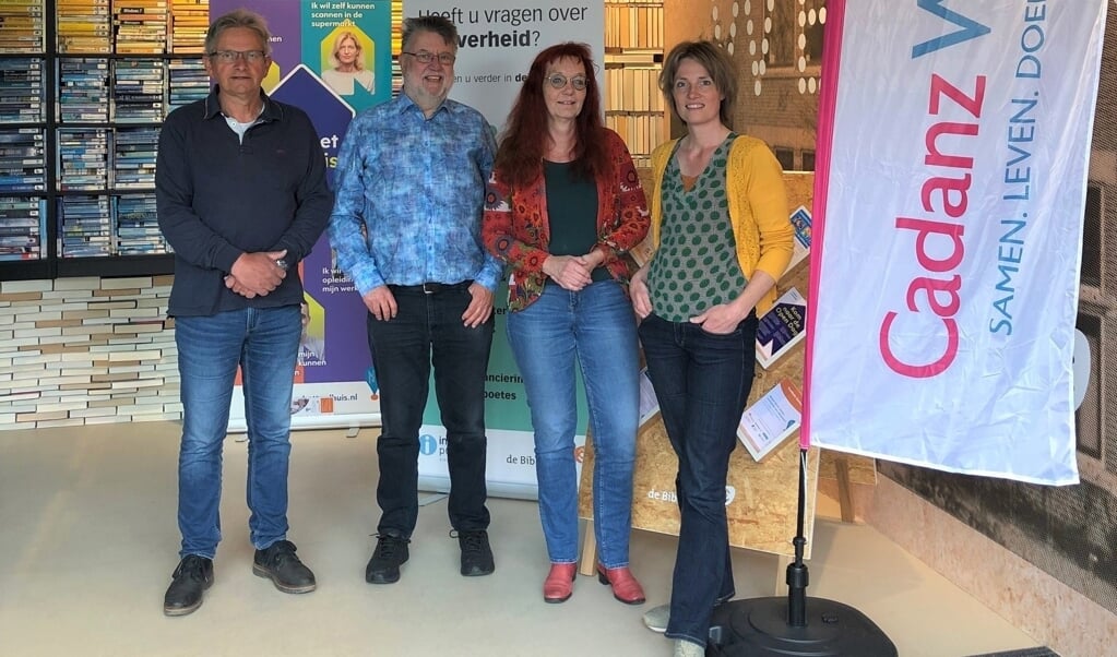 De mensen van Steunpunt Administratie: (vanaf links) Jur Rozema, Dick Henderikse, Netty Niehof en Jolanda van de Kamp.