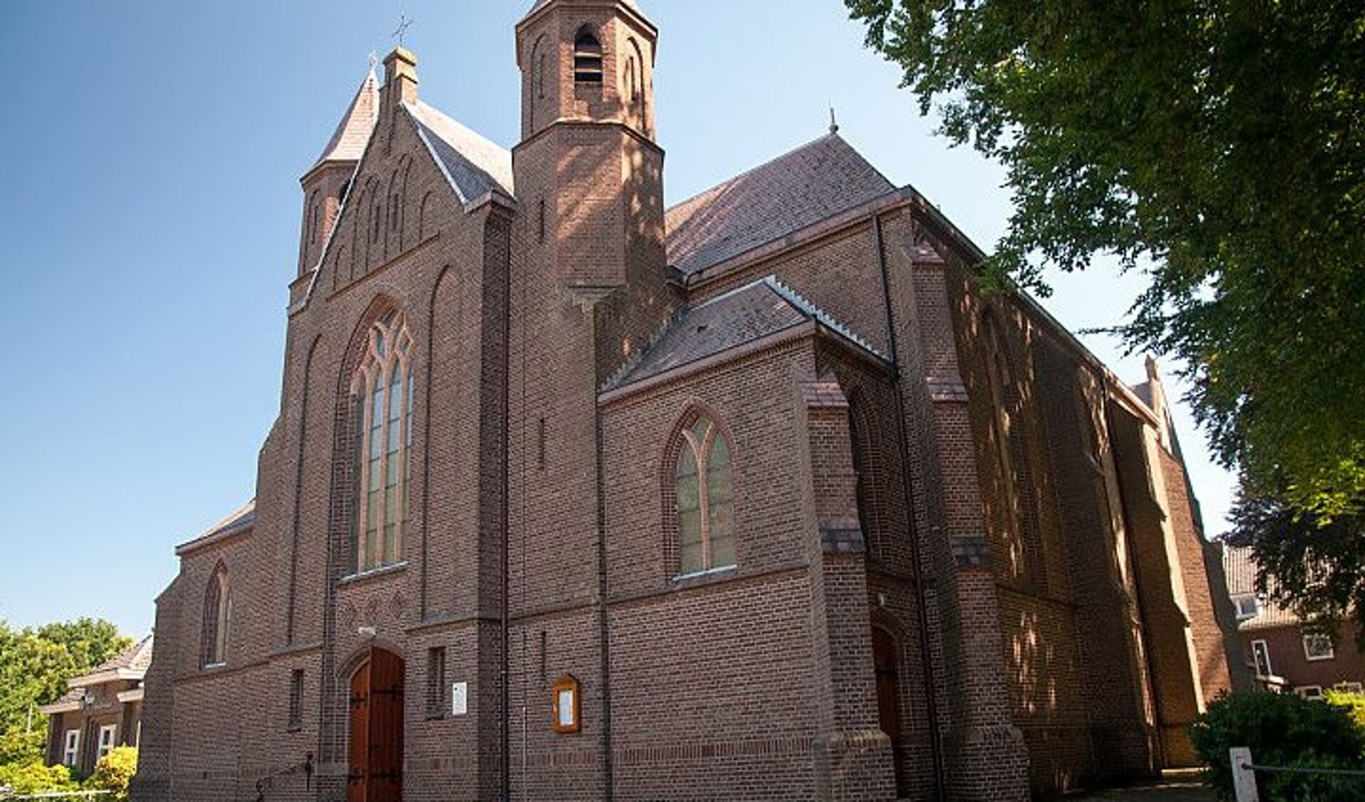 De Sint Willibrorduskerk in Ter Apel. (foto: Visit Groningen)