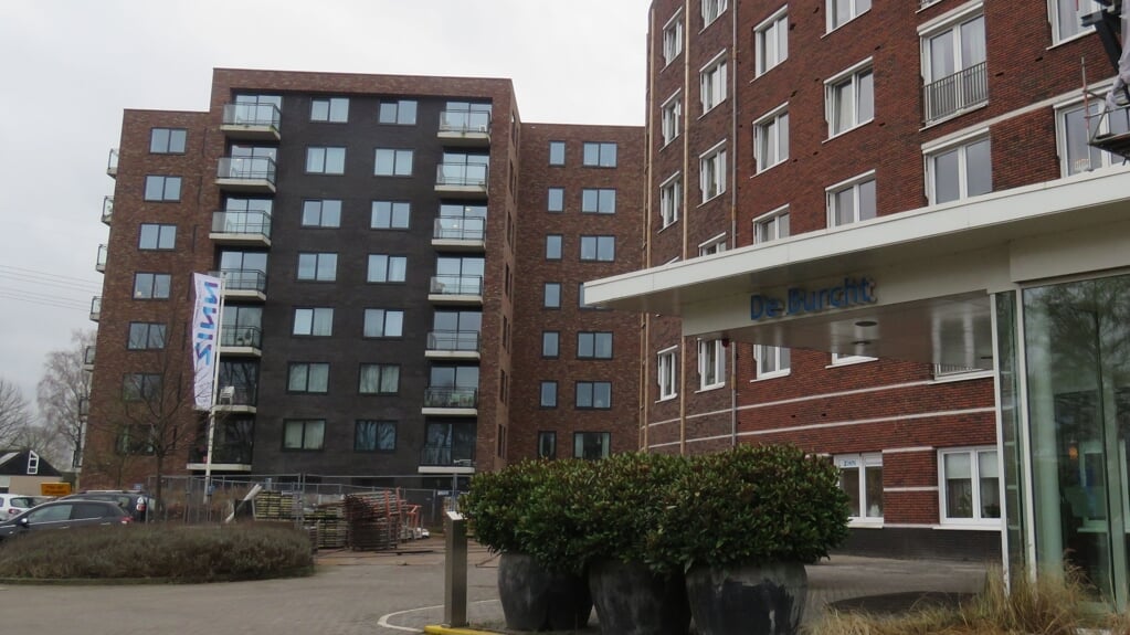 Het nieuwe wonen voor ouderen, al dan niet met de mogelijkheid van zorg, zoals het nieuwe ouderencomplex naast De Burcht in Hoogezand.