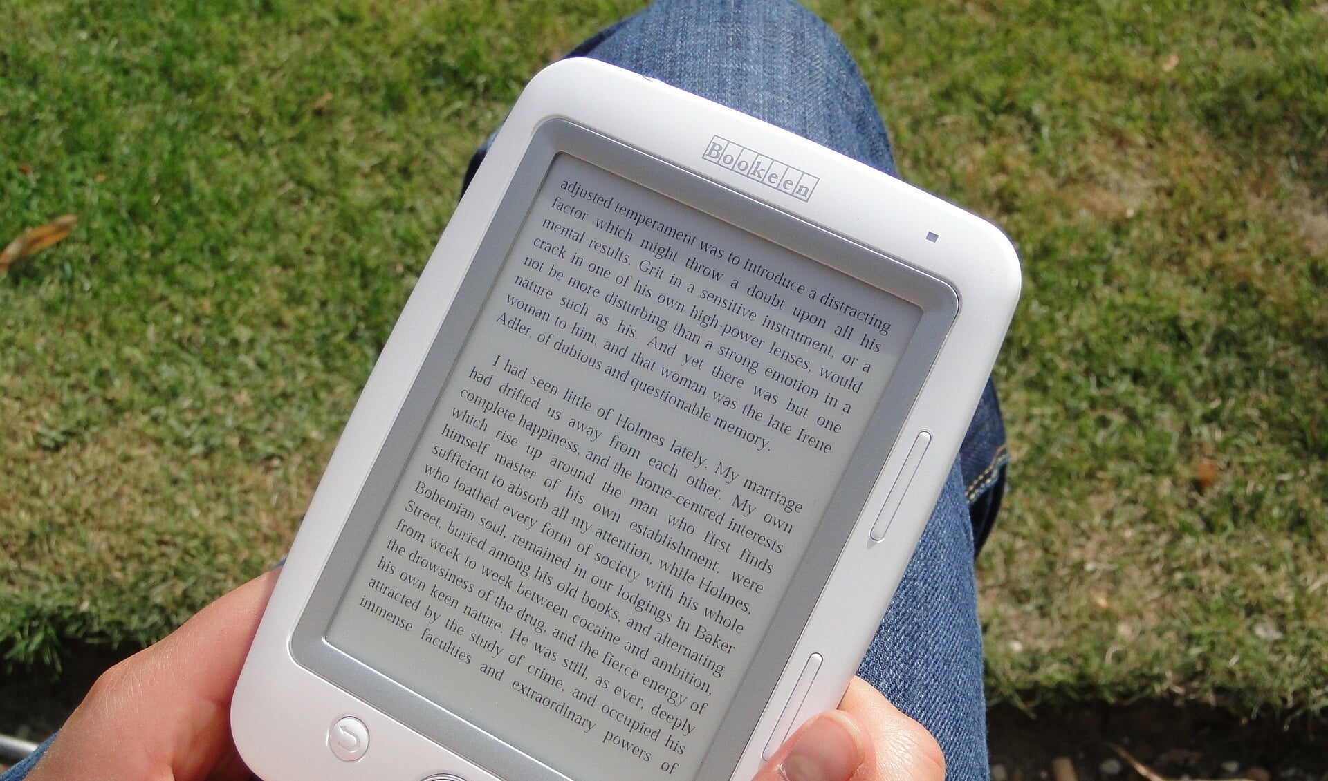 Vrijblijvend een e-reader proberen: het kan bij de e-readerboekenclub van de bibliotheek in Dwingeloo.