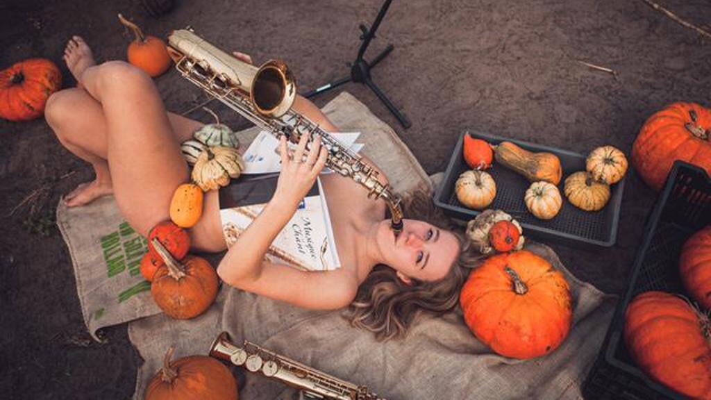 De foto van saxofoniste Sanne Bliekendaal is in het najaar gemaakt. 
