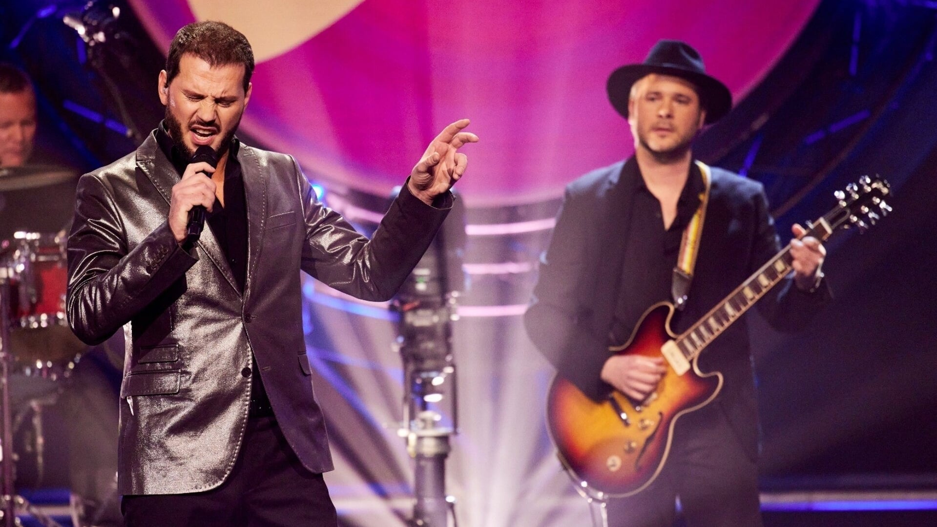 Bouke en de Elvis Matters Band zijn op 8 juli te zien in Rolde.