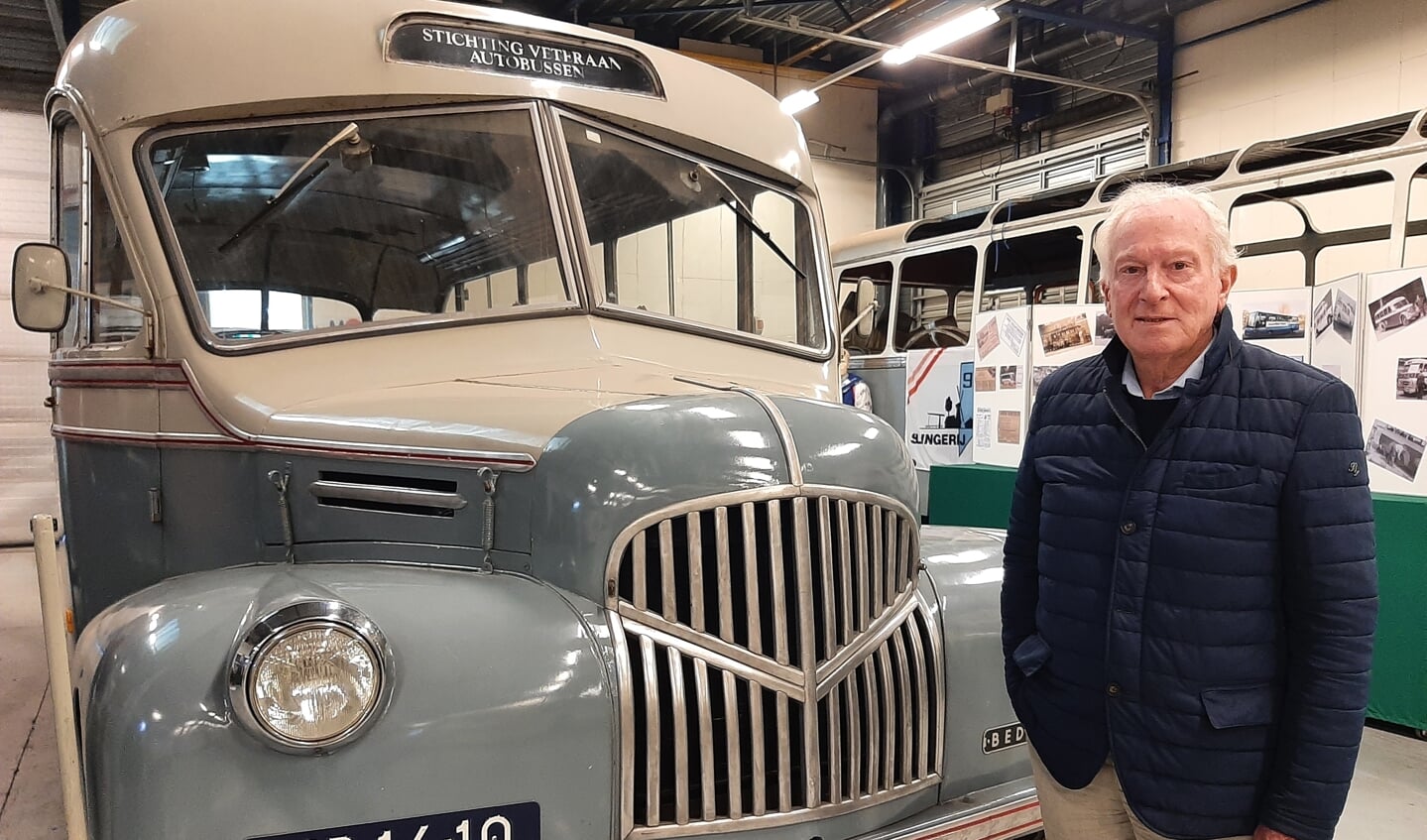 Directeur Rob Bezema is blij dat het Nationaal Bus Museum in Hoogezand het 45-jarig bestaan volgende week uitgebreid kan vieren. 