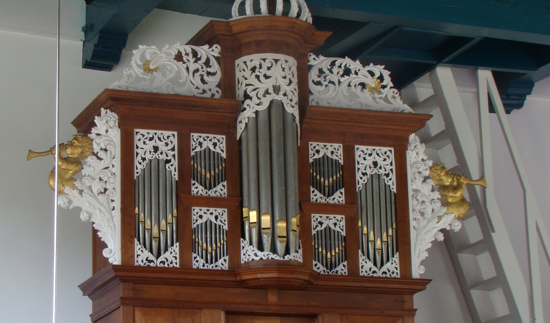 Het Schnitger-orgel in de kerk van Nieuw Scheemda.