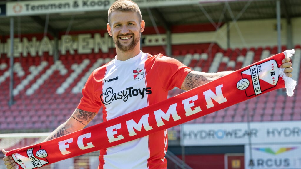 FC Emmen heeft zich versterkt met Piotr Parzyszek (foto FC Emmen).