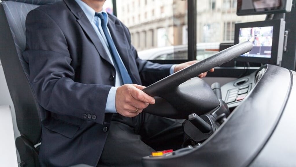 De buschauffeurs moeten volgens de Statenfracties een veiligere werkomgeving krijgen. (foto: FNV)