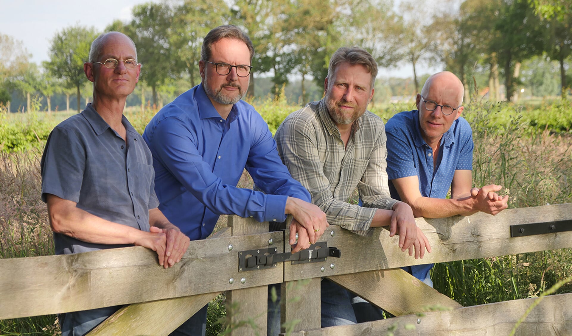 De mannen van MOOIWEER.