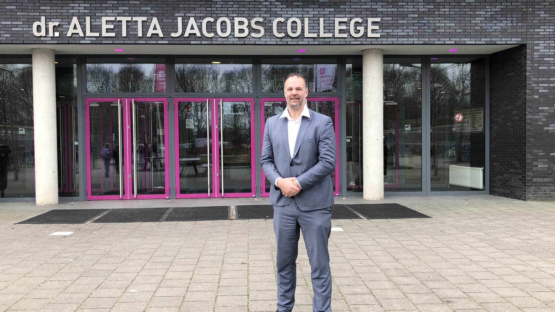 De nieuwe bestuurder/algemeen directeur Ralf Buiter. (foto: dr. Aletta Jacobs College)