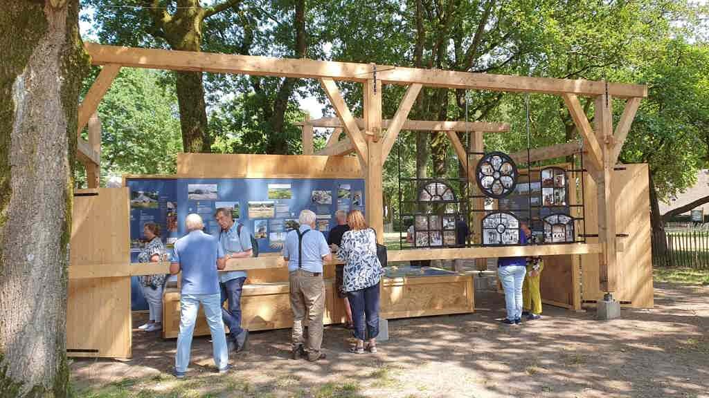 De tentoonstelling in Maarhuizen loopt 1 juli. Foto: Boerderijenfonds.