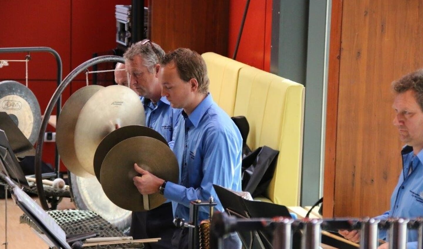 Heeswijk-Dinther - Jubilarissen Koninklijke Fanfare Heeswijk 